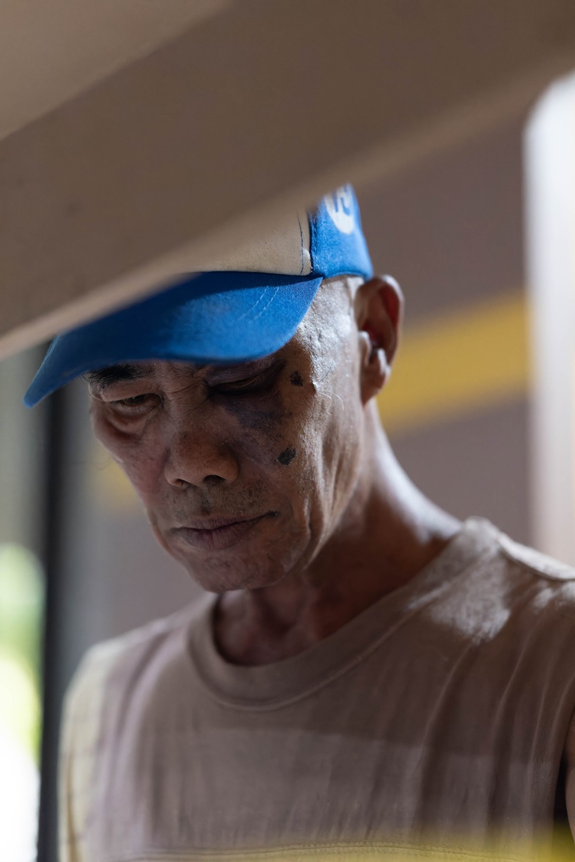 Reference photo input